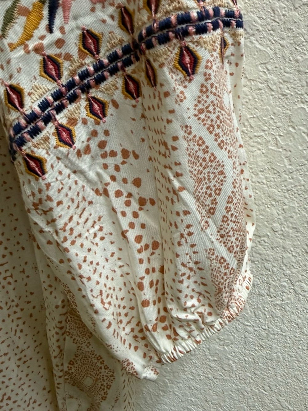 Savanna Jane Cream Embroidered Floral Boho Tunic - Picture 5 of 11